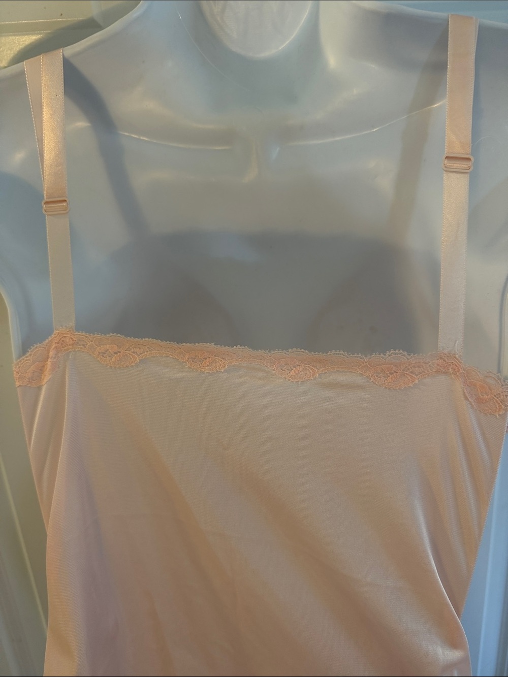 Lorraine vintage camisole Pink Antron Nylon size 34 coquette romantic - Picture 5 of 6